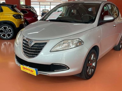 Lancia Ypsilon 1.2 69 CV 5 porte Gold usata