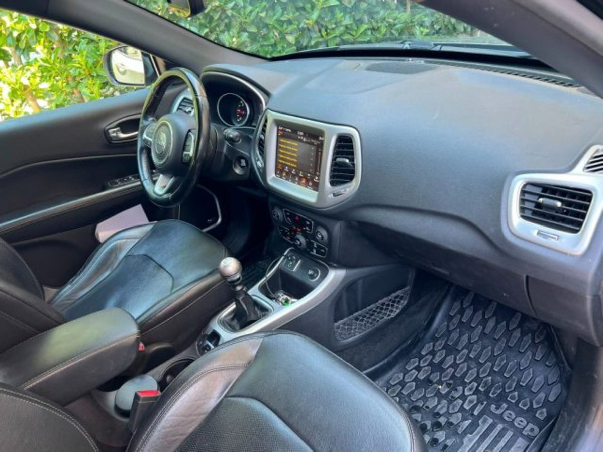 Jeep Compass 1.6 Multijet II 2WD S (19)