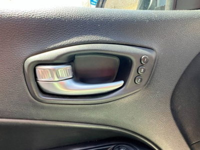 Jeep Compass 1.6 Multijet II 2WD S (20)