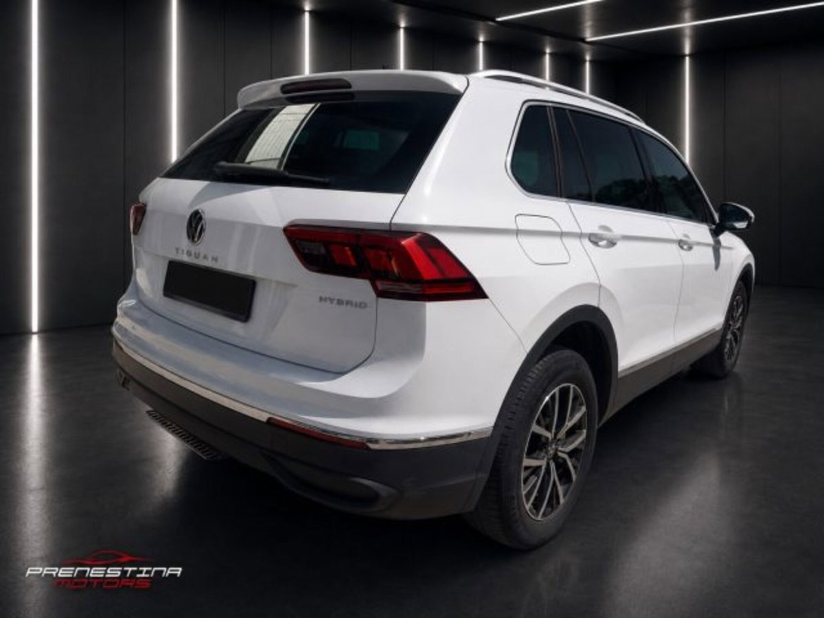Volkswagen Tiguan 1.4 TSI eHYBRID DSG Life (4)