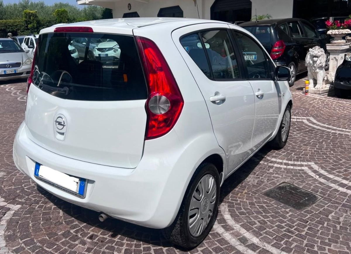 Opel Agila 1.2 16V 94 CV Elective (2)