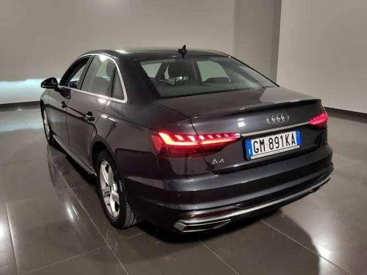 Audi A4 30 2.0 tdi mhev Business Advanced 136cv s-tronic (6)