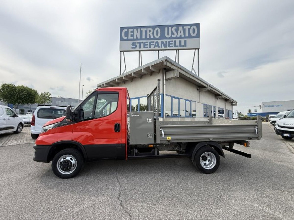 Iveco Daily Telaio 35C12 2.3 Hpi PM-RG Cabinato