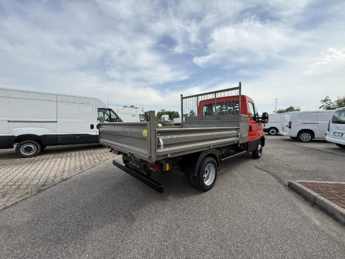 Iveco Daily Telaio 35C12 2.3 Hpi PM-RG Cabinato (6)