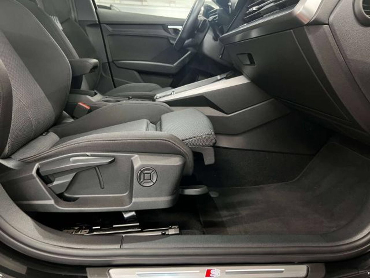Audi A3 Sportback 40 TFSI quattro S tronic S line edition (9)