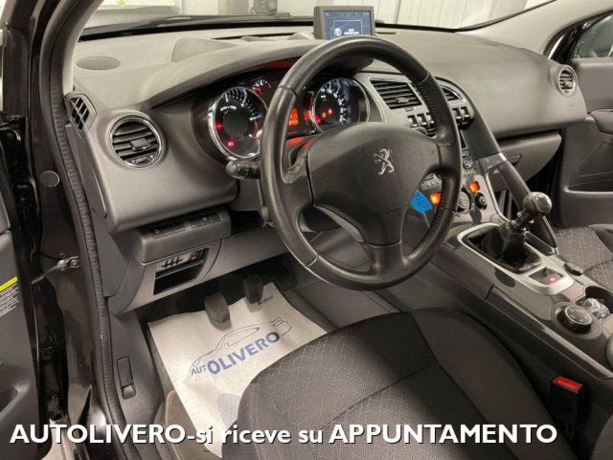 Peugeot 3008 2.0 HDi 150CV Active (6)