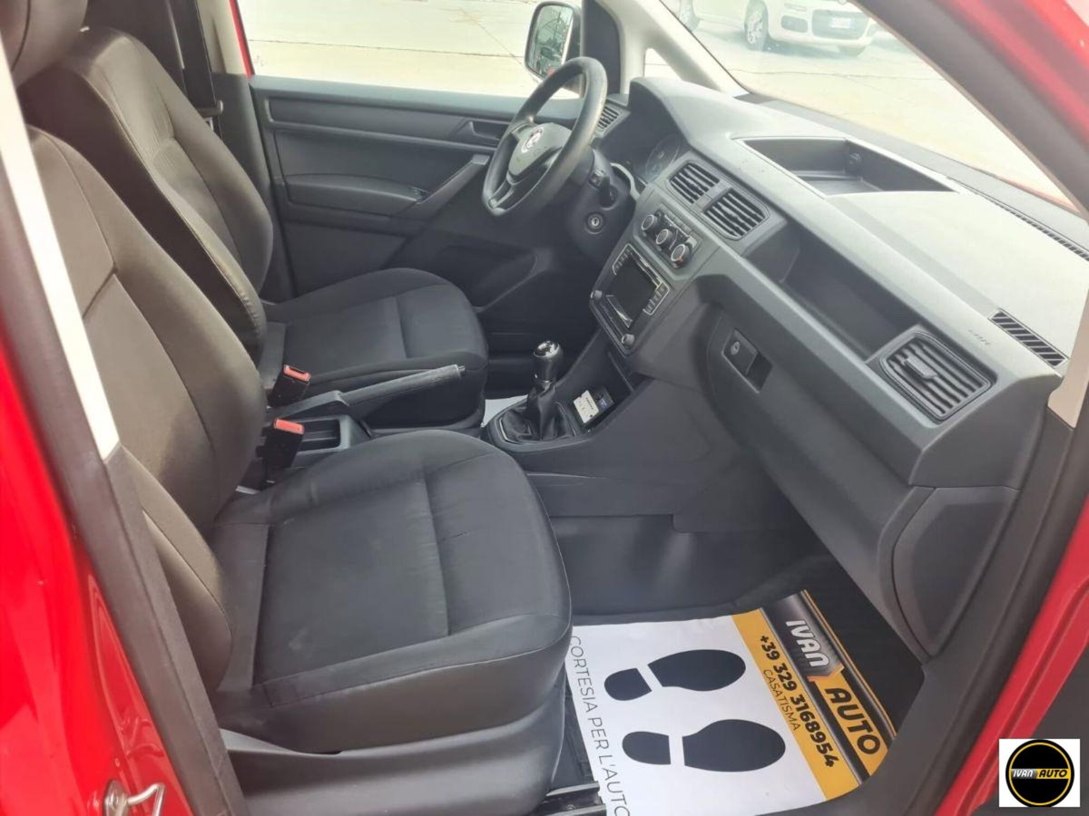Volkswagen Caddy 2.0 TDI 122 CV 4MOTION Comfortline (14)