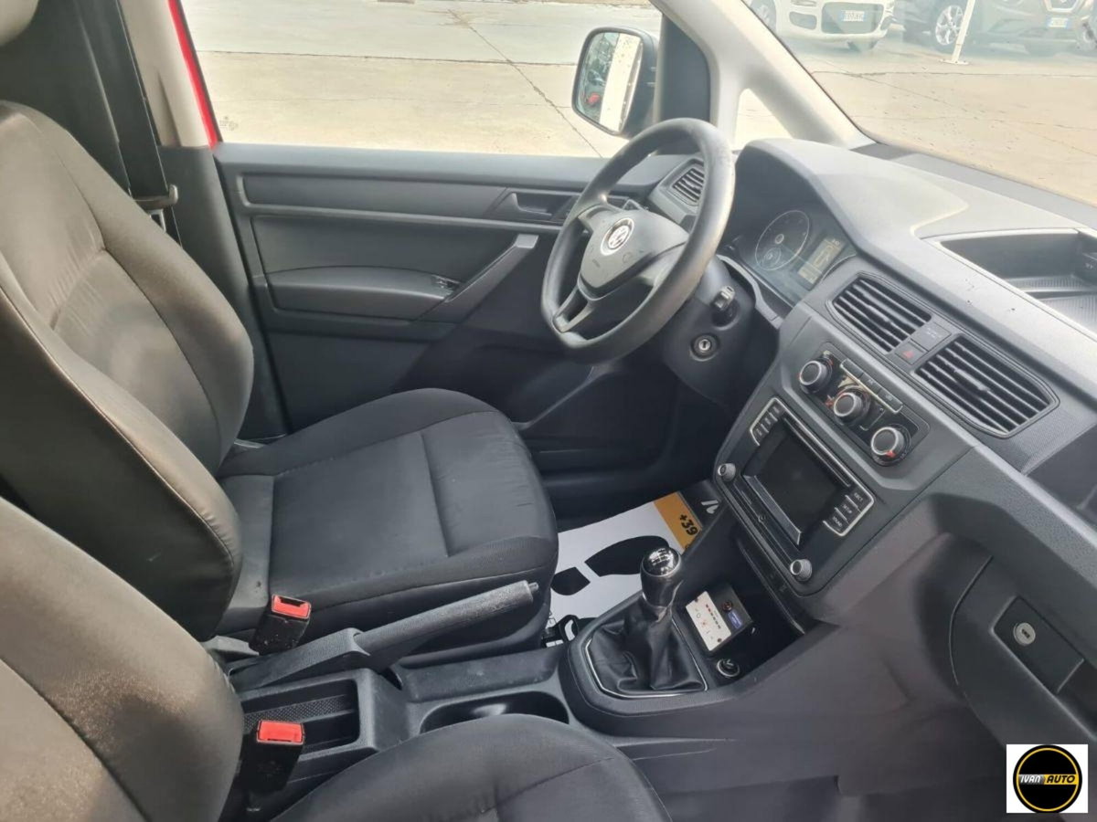 Volkswagen Caddy 2.0 TDI 122 CV 4MOTION Comfortline (15)