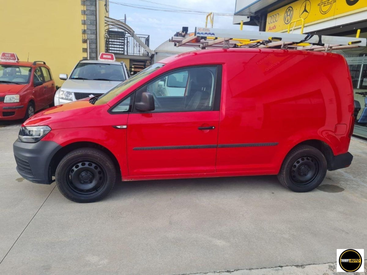 Volkswagen Caddy 2.0 TDI 122 CV 4MOTION Comfortline (4)