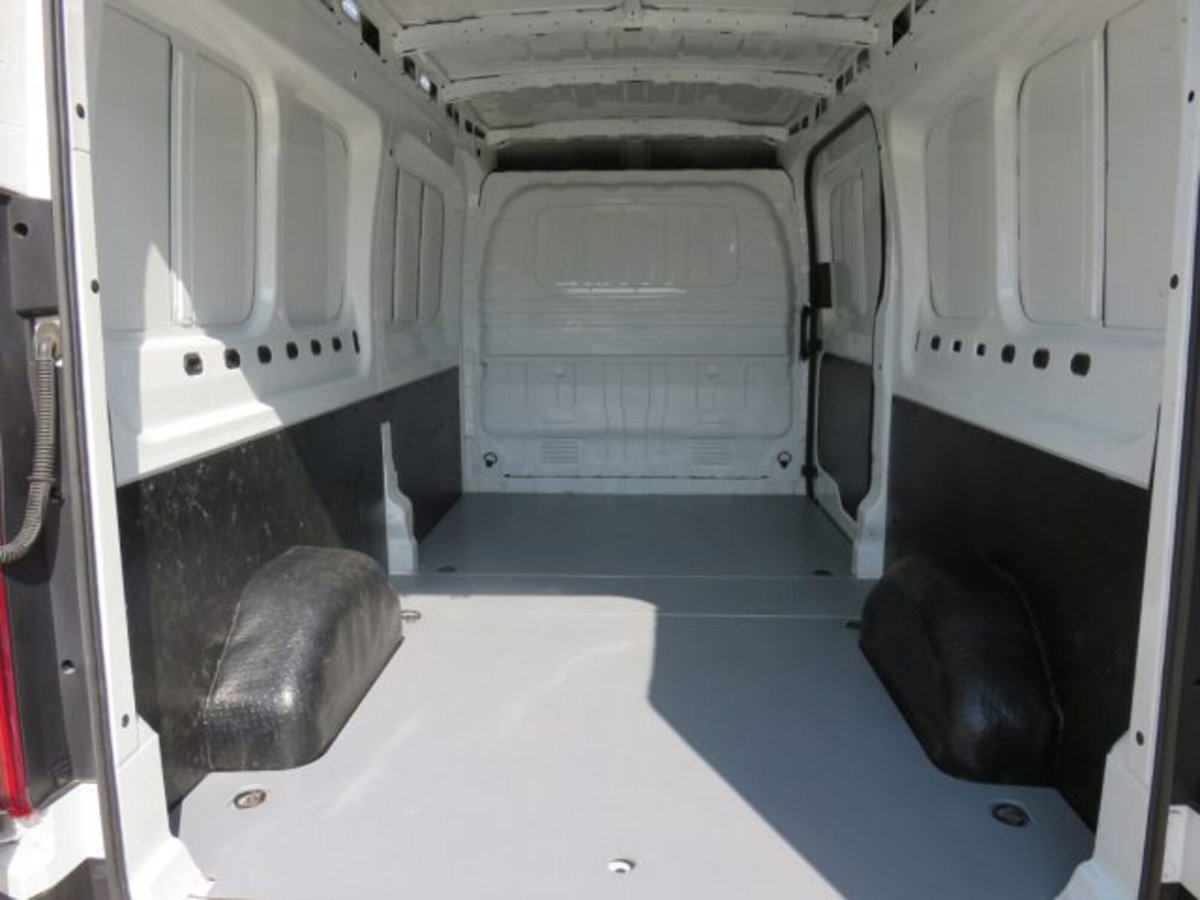 Maxus Deliver Furgone Deliver 9 2.0 crdi 150cv L3H3 rwd (17)