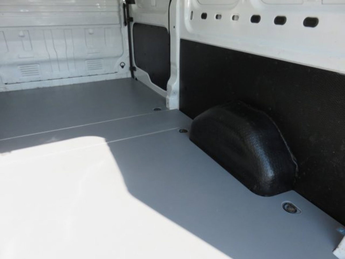 Maxus Deliver Furgone Deliver 9 2.0 crdi 150cv L3H3 rwd (18)