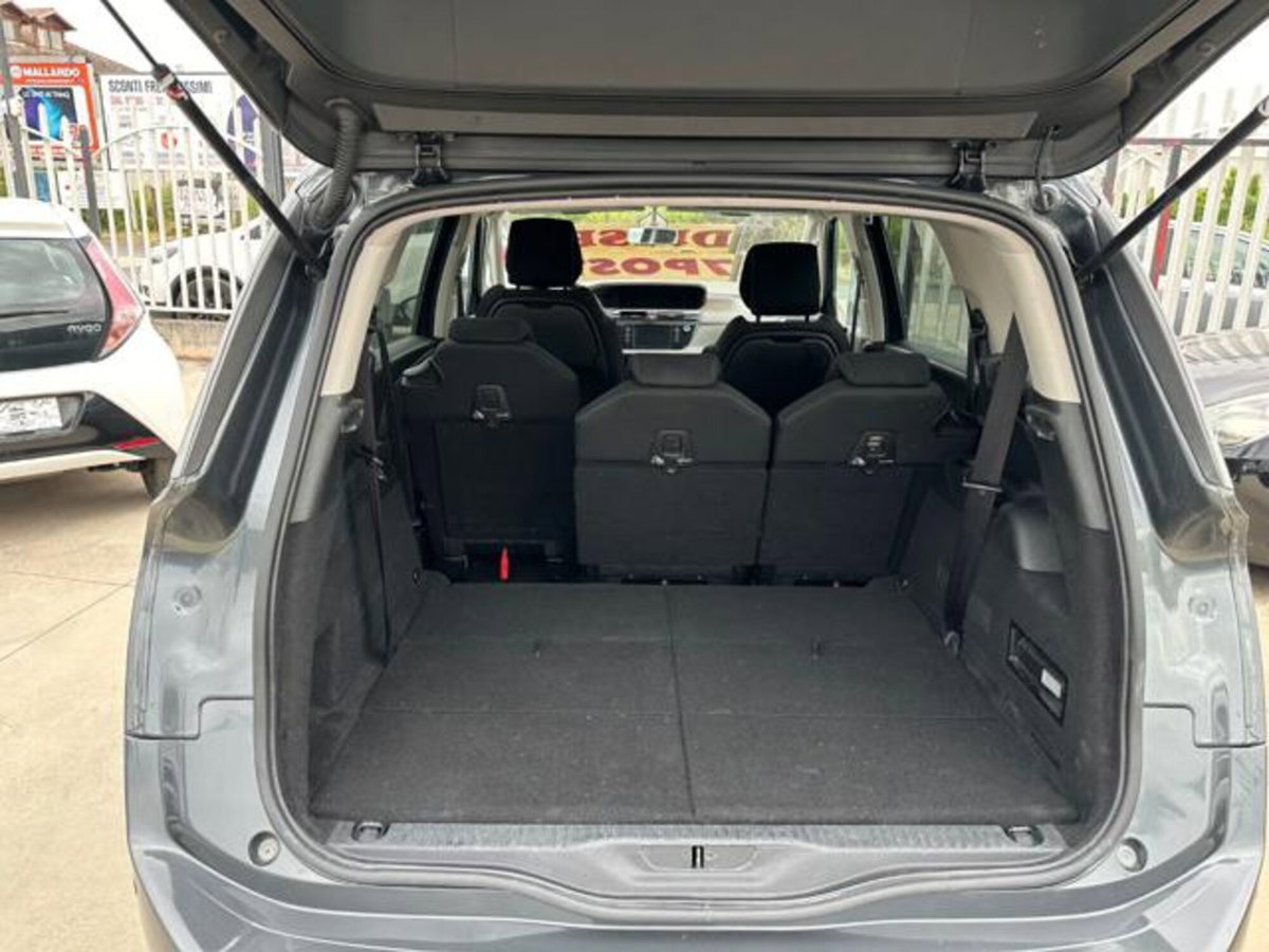 Citroen Grand C4 Picasso BlueHDi 150 S&S Intensive (15)