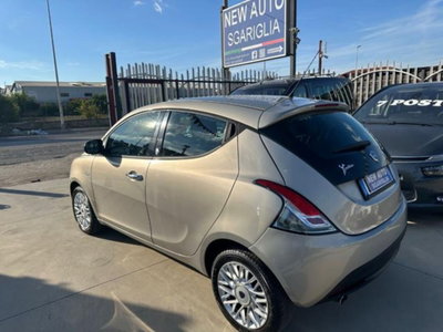 Lancia Ypsilon 1.2 69 CV 5 porte GPL Ecochic Gold (5)
