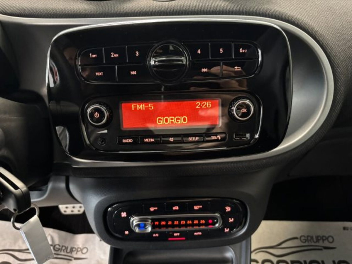 smart Fortwo 70 1.0 twinamic Youngster (17)