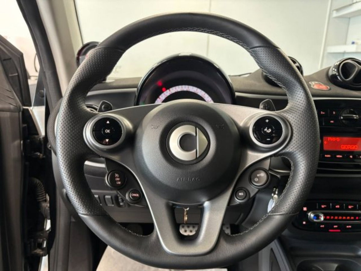 smart Fortwo 70 1.0 twinamic Youngster (9)