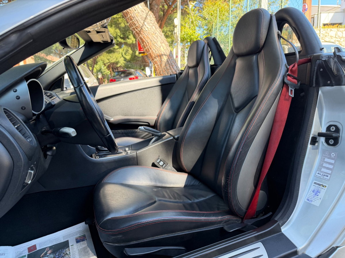 Mercedes-Benz SLK 200 Kompressor cat Sport (17)