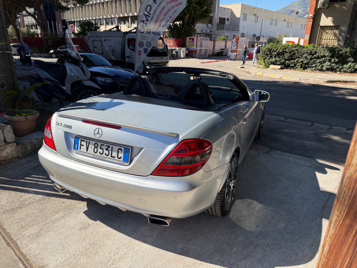 Mercedes-Benz SLK 200 Kompressor cat Sport (4)