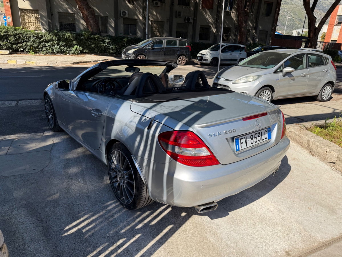 Mercedes-Benz SLK 200 Kompressor cat Sport (6)
