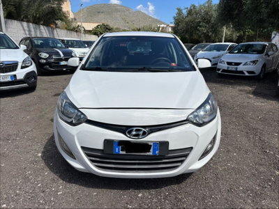 Hyundai i20 1.1 CRDi 5p. Classic (4)