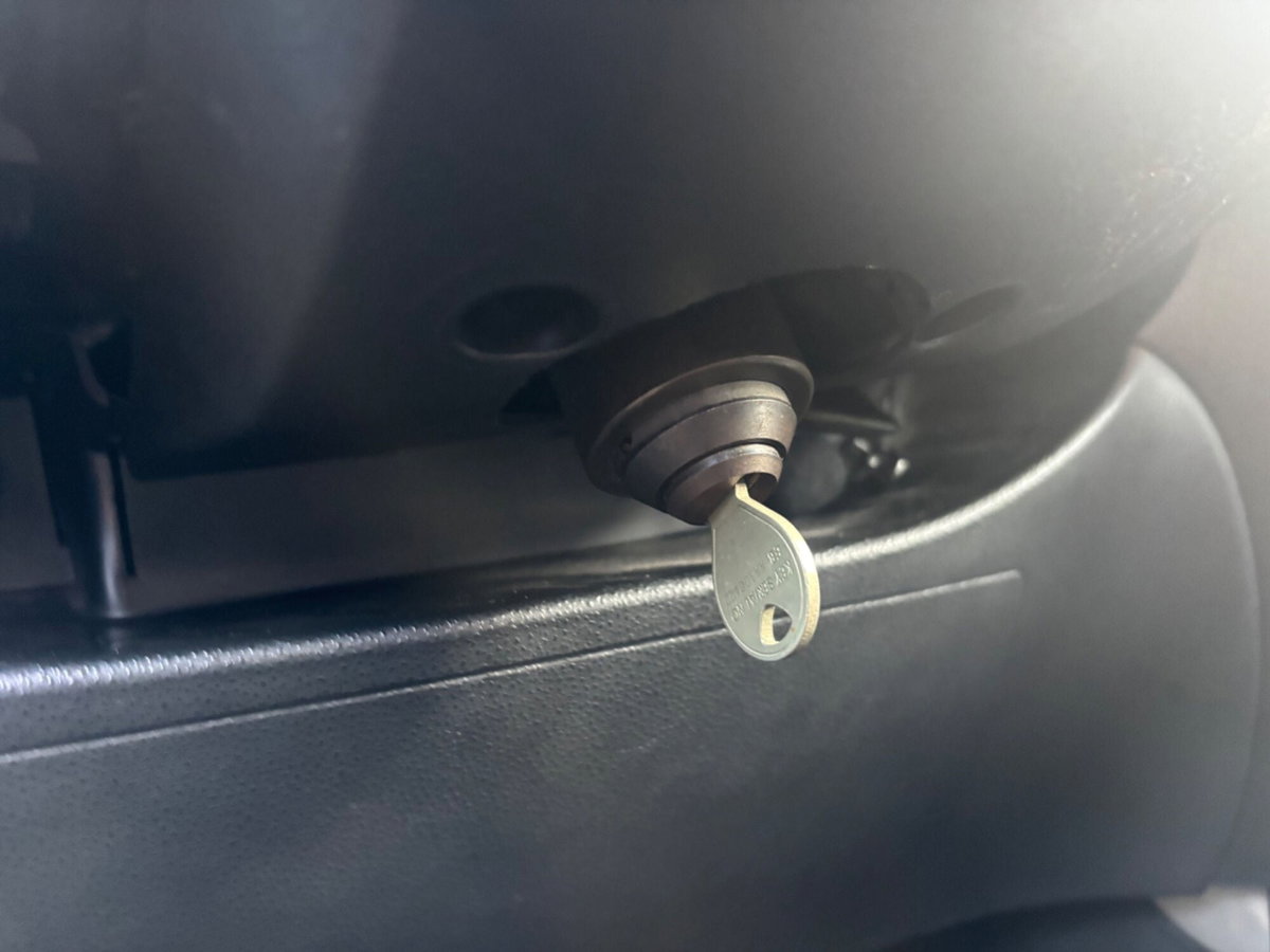 Alfa Romeo MiTo 1.3 JTDm-2 95 CV S&S Progression (6)