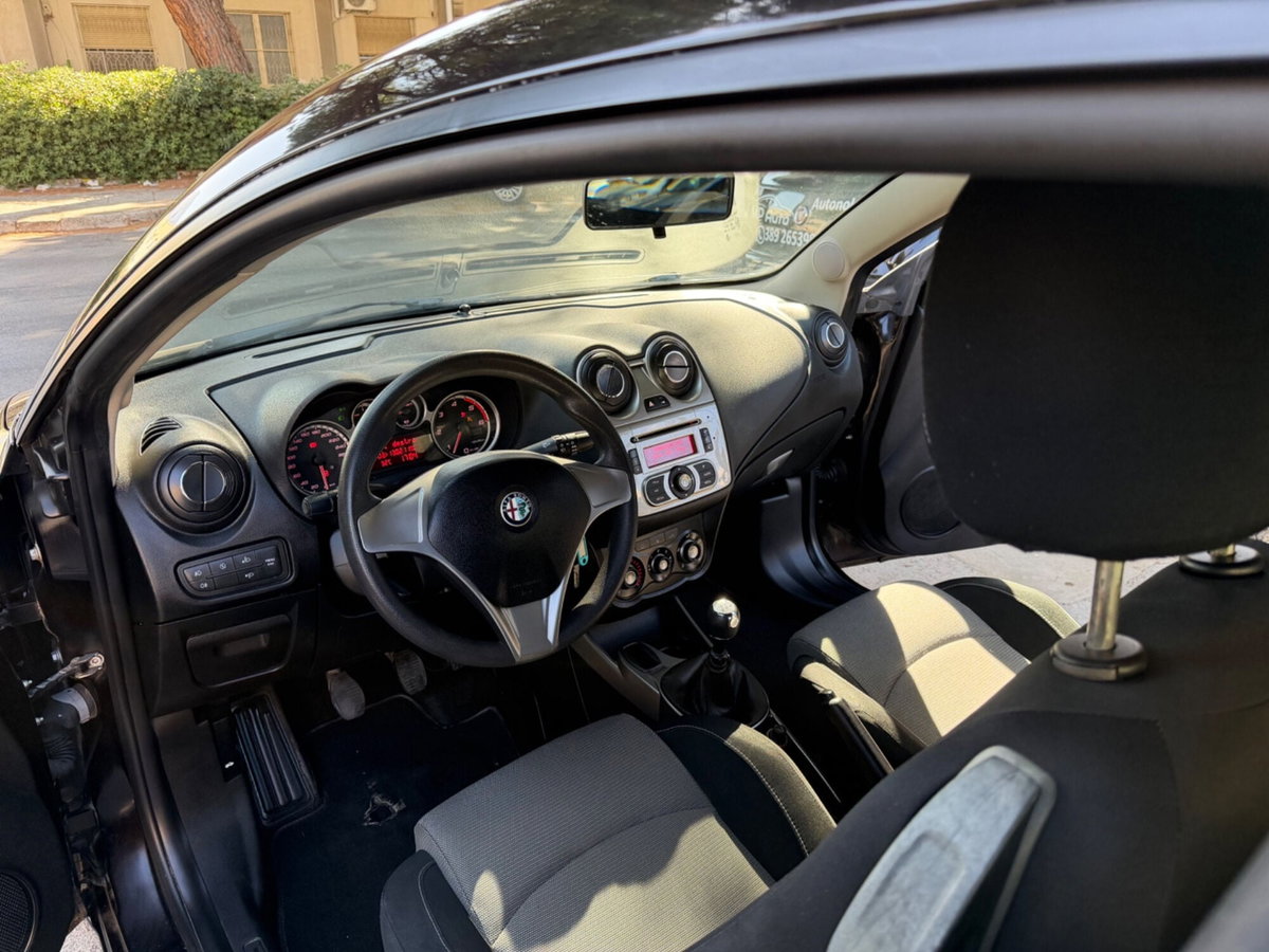 Alfa Romeo MiTo 1.3 JTDm 16V 90 CV Distinctive (4)
