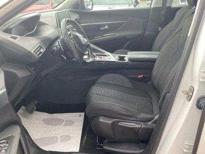 Peugeot 3008 BlueHDi 130 S&S EAT8 Active Business (16)