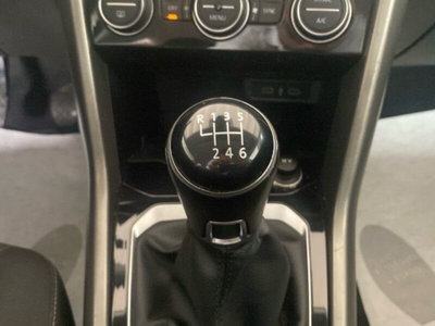 Volkswagen T-Roc 2.0 tdi R-Line 115cv (19)