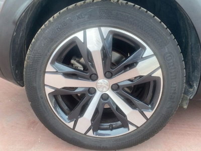 Peugeot 3008 BlueHDi 130 S&S EAT8 GT Pack (11)