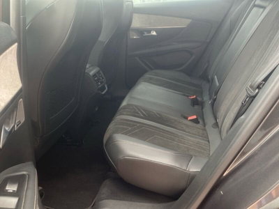 Peugeot 3008 BlueHDi 130 S&S EAT8 GT Pack (15)