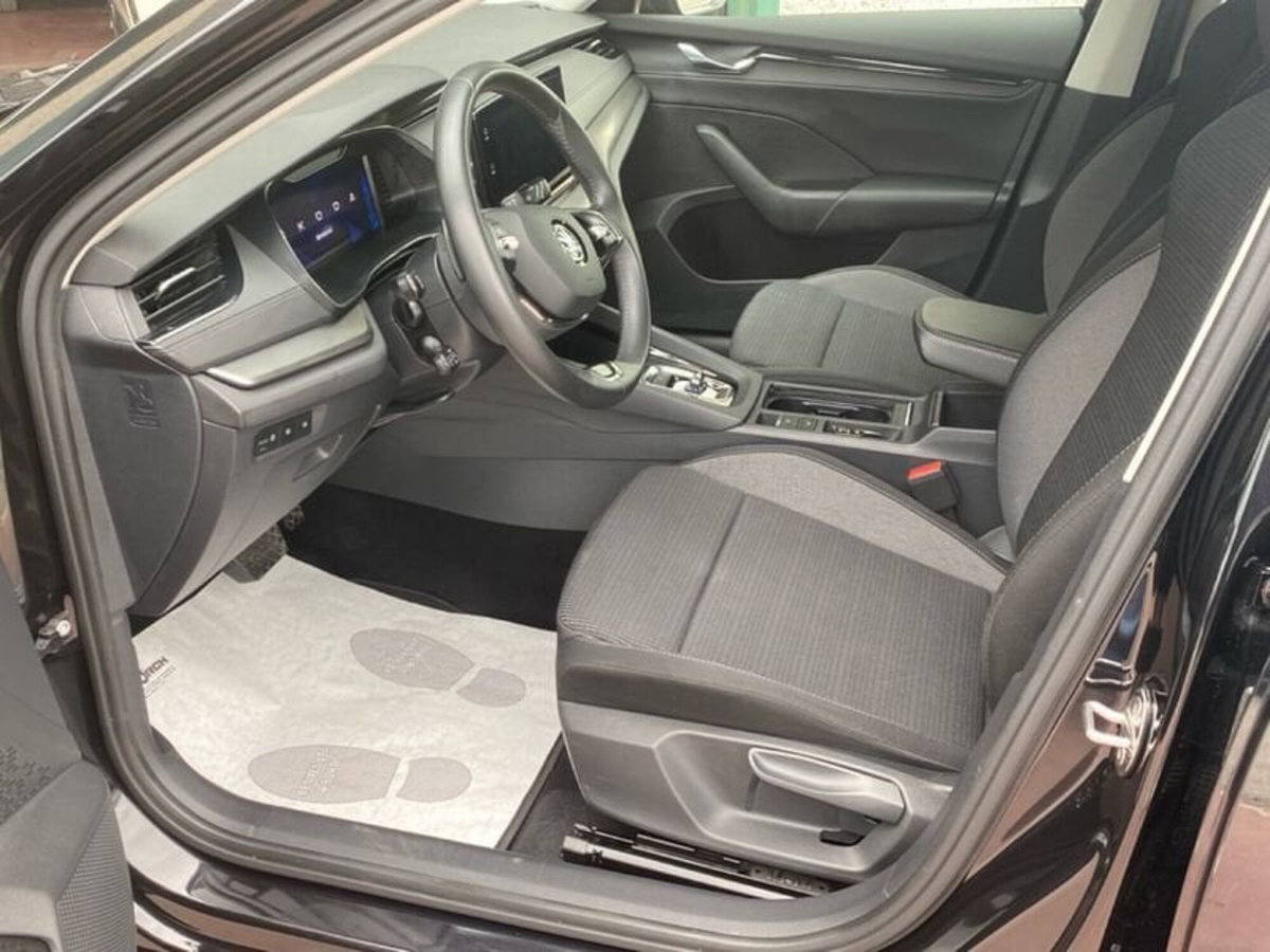 Skoda Octavia 2.0 TDI EVO SCR DSG Executive (14)