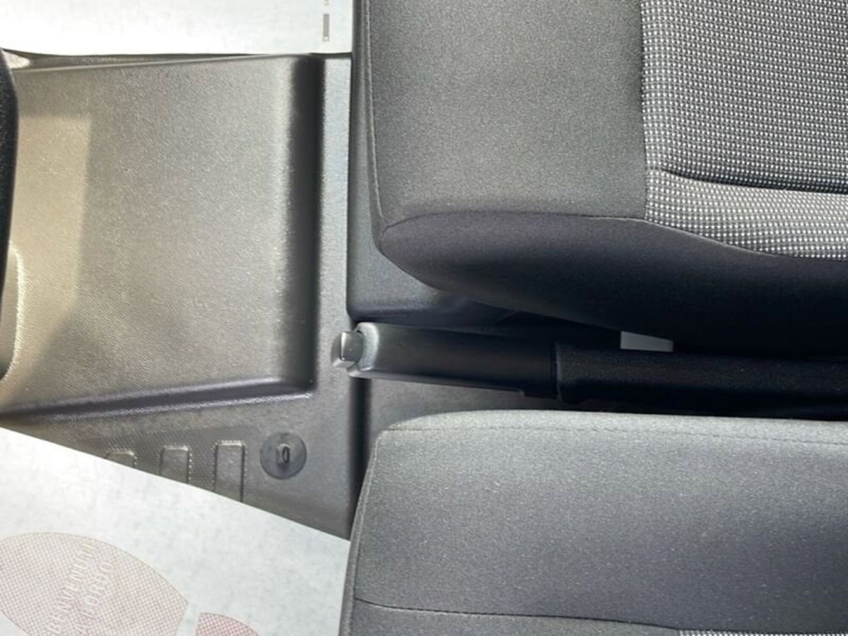 Fiat Scudo Furgone ce 2.0 bluehdi 180cv L3H1 Lounge AT8 (18)