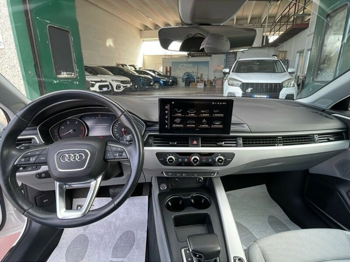 Audi A4 Avant 40 2.0 tdi mhev Business Advanced 204cv s-tronic (13)