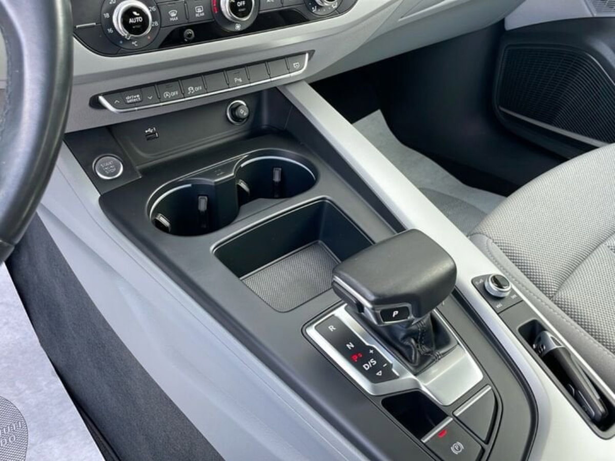 Audi A4 Avant 40 2.0 tdi mhev Business Advanced 204cv s-tronic (18)