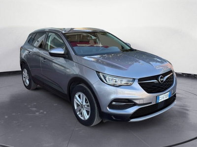 Opel Grandland X 1.5 diesel Ecotec Start&Stop Elegance (3)