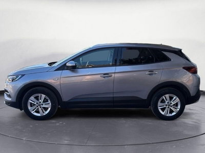 Opel Grandland X 1.5 diesel Ecotec Start&Stop Elegance (4)