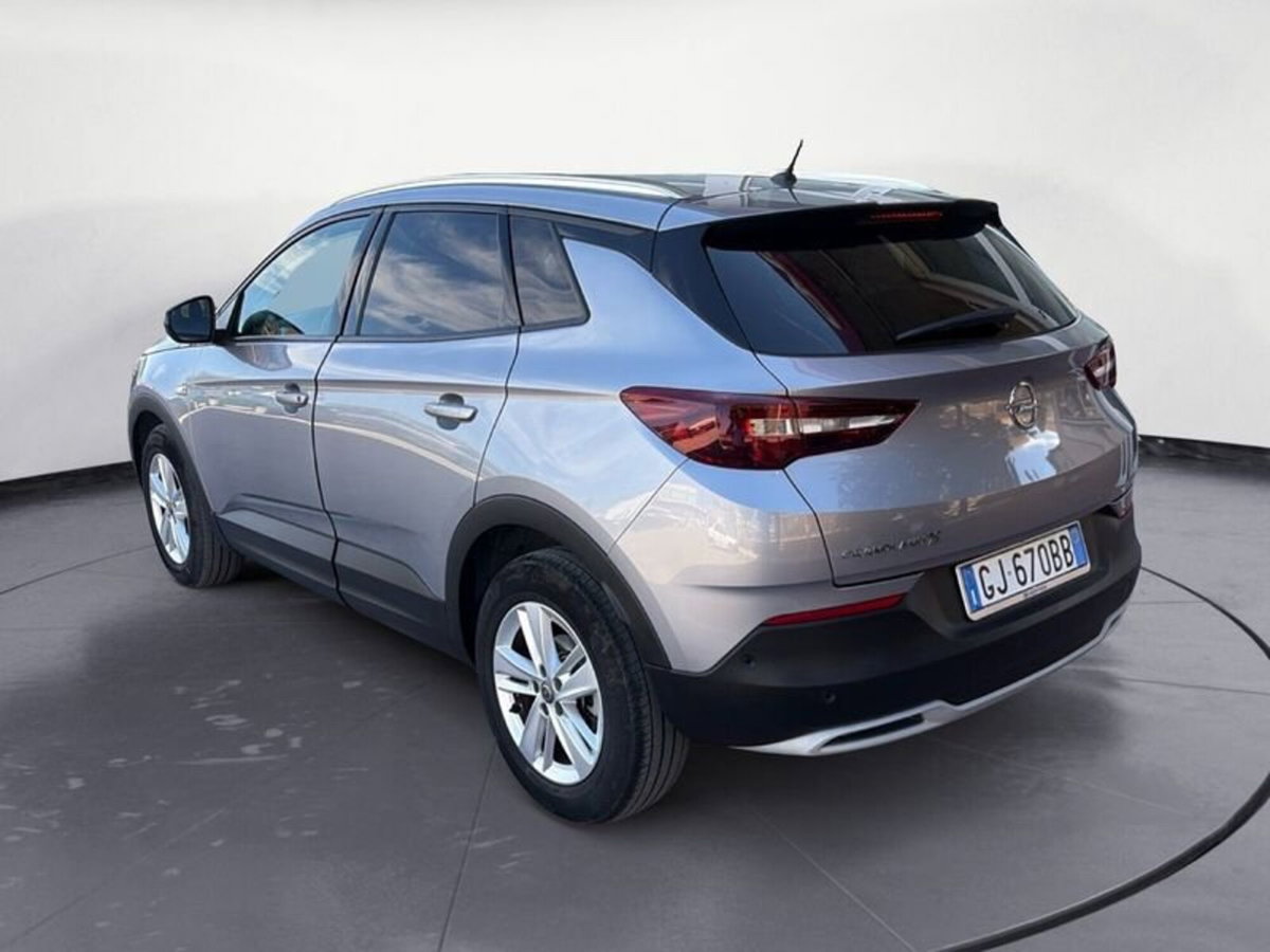 Opel Grandland X 1.5 diesel Ecotec Start&Stop Elegance (7)