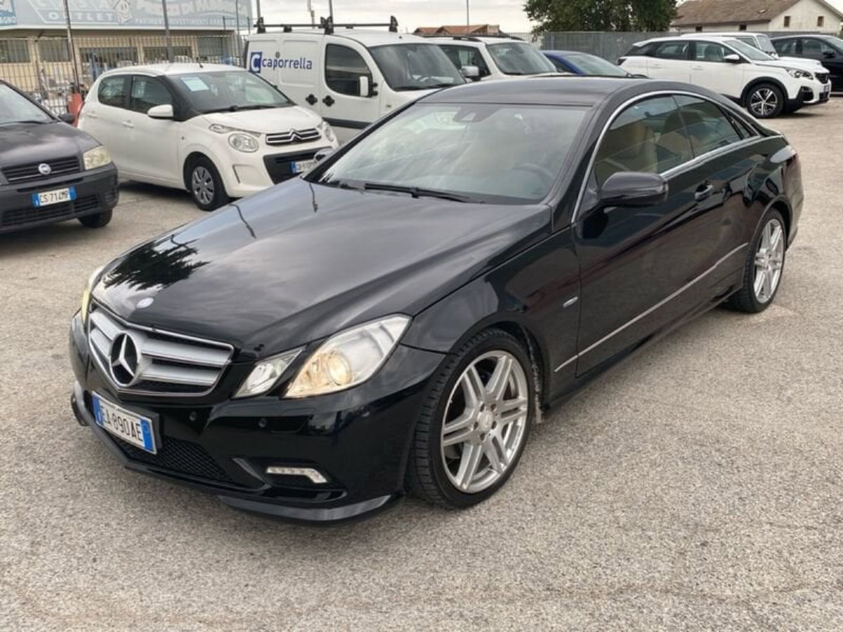 Mercedes-Benz Classe E Coupé 250 CDI Coupé Avantgarde