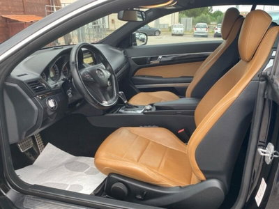 Mercedes-Benz Classe E Coupé 250 CDI Coupé Avantgarde (11)