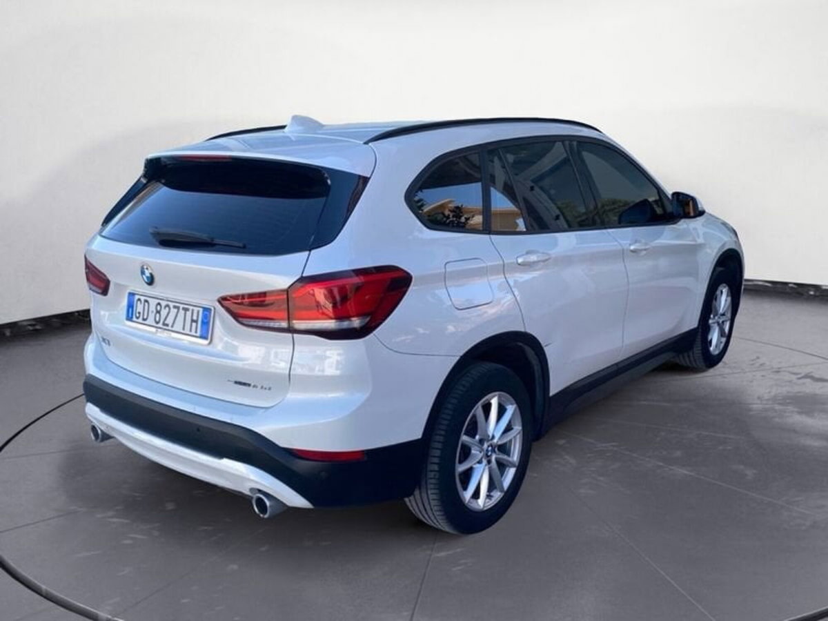 BMW X1 sDrive 18d Msport (4)