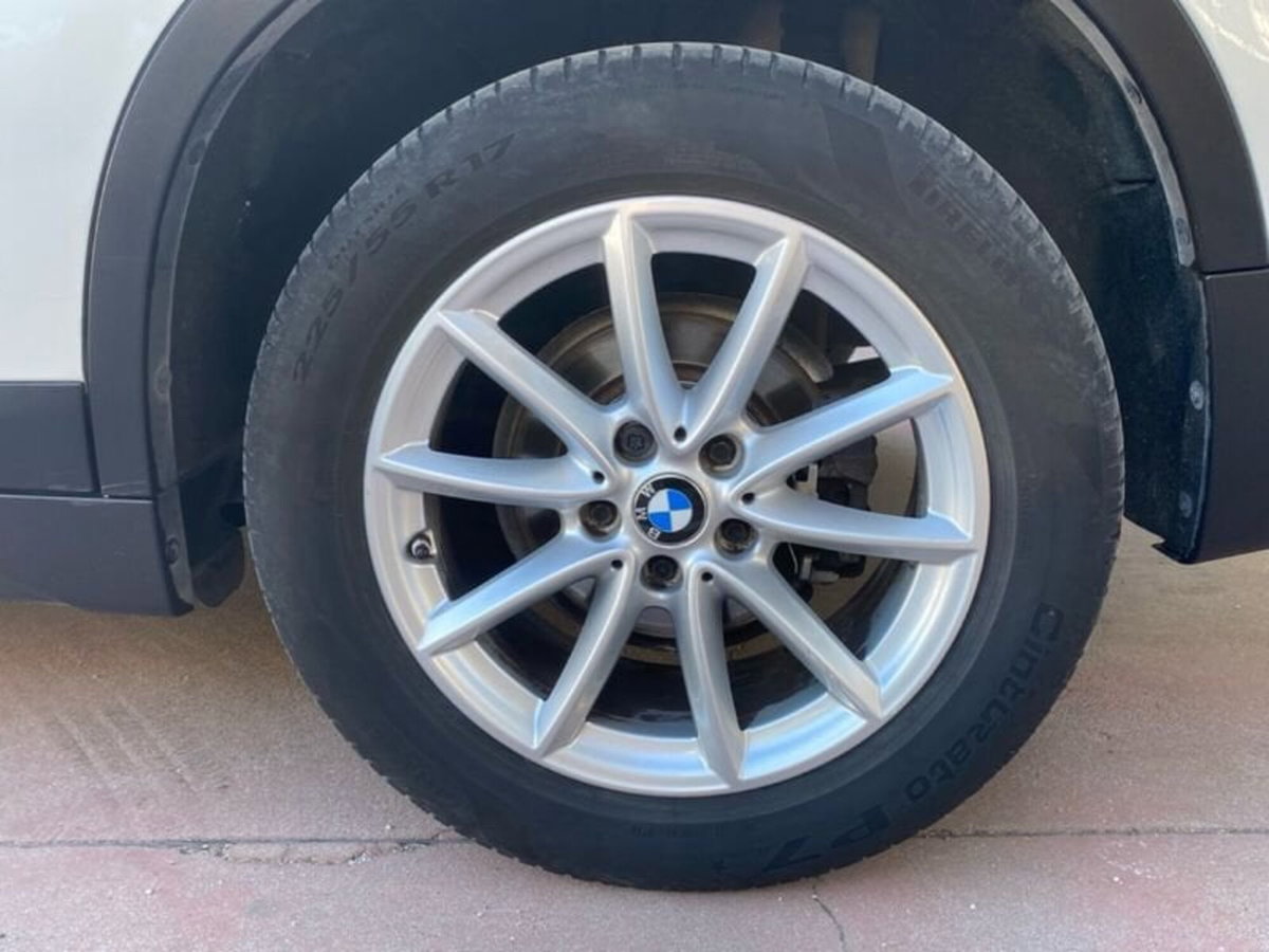 BMW X1 sDrive 18d Msport (9)