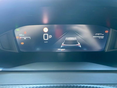 Peugeot 2008 1.2 hybrid Active 136cv e-dcs6 (14)