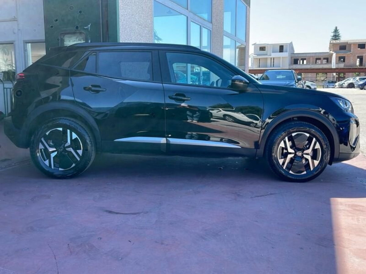 Peugeot 2008 1.2 hybrid Active 136cv e-dcs6 (8)