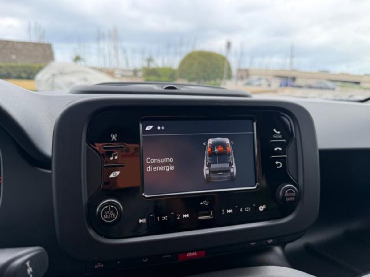 Fiat Panda 1.0 firefly hybrid s&s 70cv 5p.ti (17)