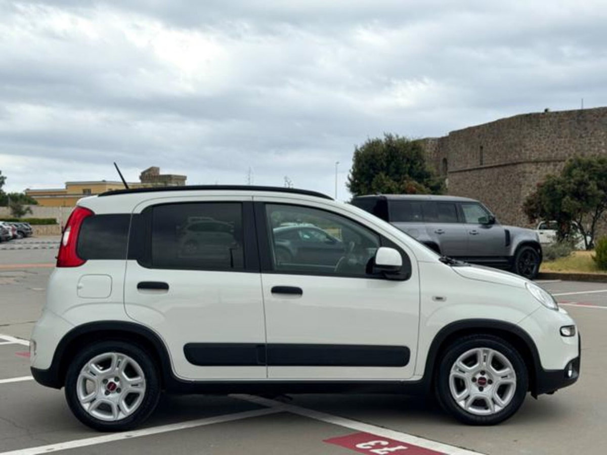 Fiat Panda 1.0 firefly hybrid s&s 70cv 5p.ti (5)
