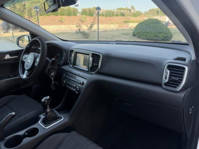 Kia Sportage 1.7 CRDI 2WD Active (20)