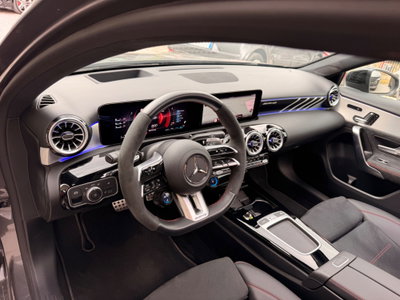 Mercedes-Benz Classe A 35 AMG 4Matic (11)