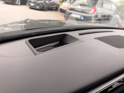 Mercedes-Benz Classe A 35 AMG 4Matic (12)