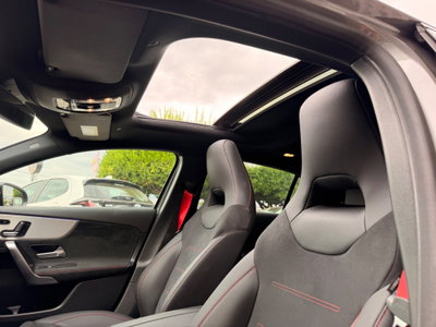 Mercedes-Benz Classe A 35 AMG 4Matic (14)