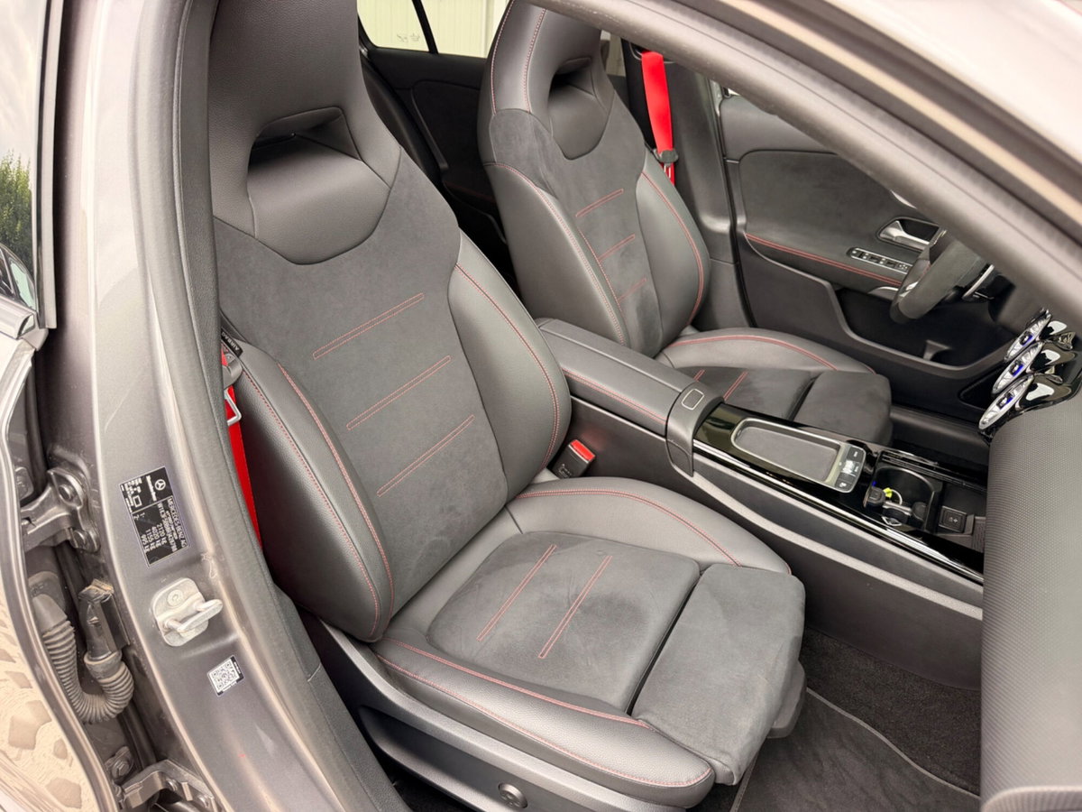 Mercedes-Benz Classe A 35 AMG 4Matic (15)