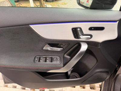 Mercedes-Benz Classe A 35 AMG 4Matic (19)